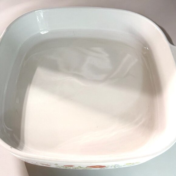 Corning Ware Wildflower Baking Dish with Pyrex Lid - Picture 5 of 12